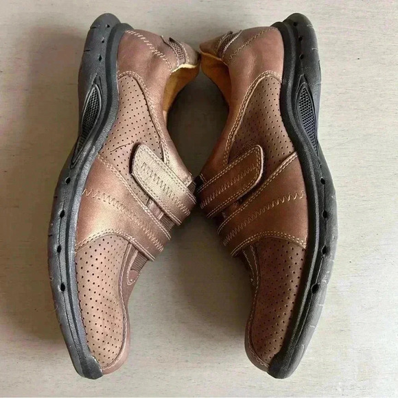 Clarks Unstructured Brown Bronze Leather Casual Slip On Shoes Loafer Women 8 - Picture 12 of 14